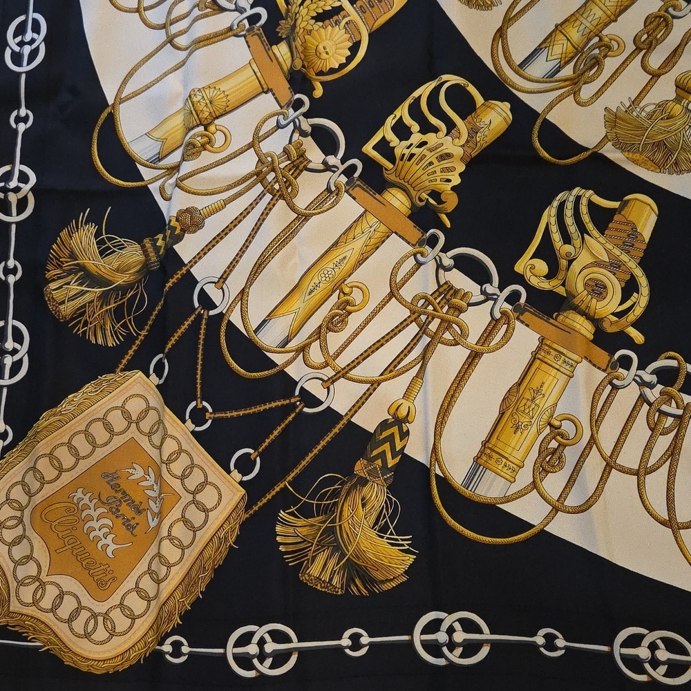 Hermes Elegant Black and Gold Nautical Scarf 100%Silk - Picture 3 of 7